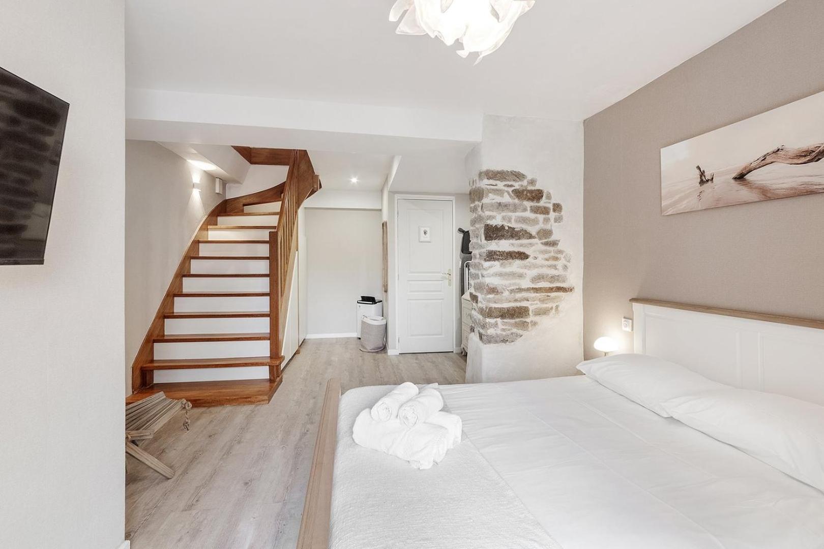 Tassigny - Charmant Appartement/ Terrasse - Port ヴァンヌ エクステリア 写真